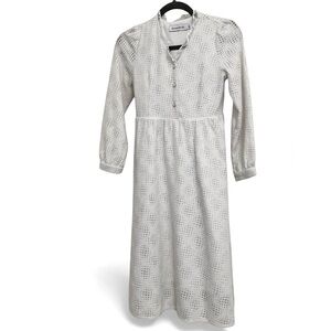 White silverish midi dress with long sleeves and button detail XS